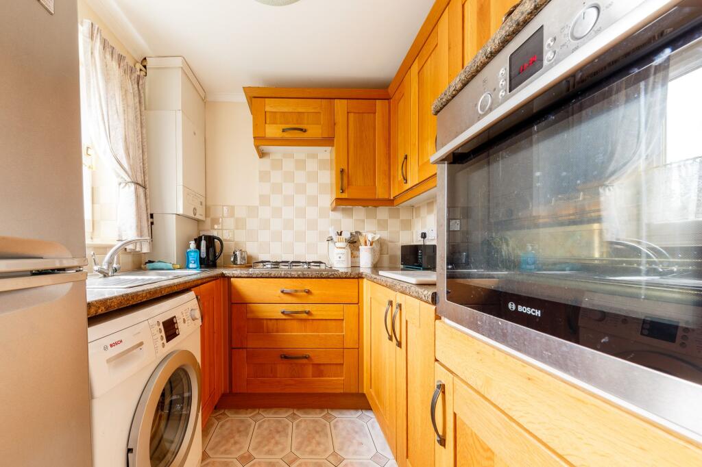 House in Newcastle upon Tyne - More