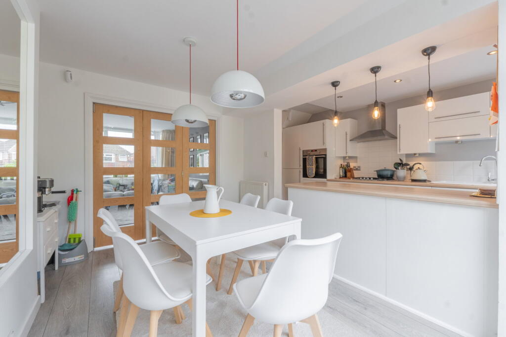 House in Solihull, Haslucks Green - View 5
