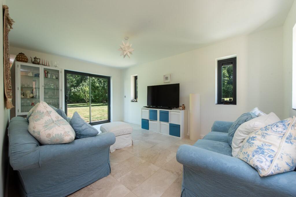 House in Stratford-on-Avon, Welford-on-Avon - More