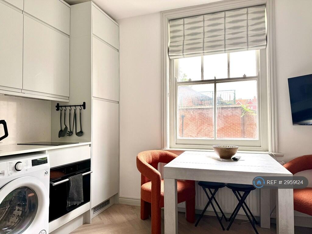 Main image of property: Lisson Street, London, NW1
