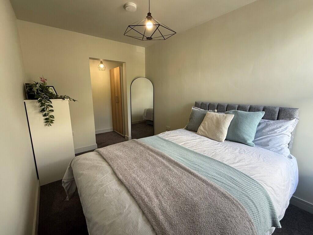 Apartment in Nottingham - View 4