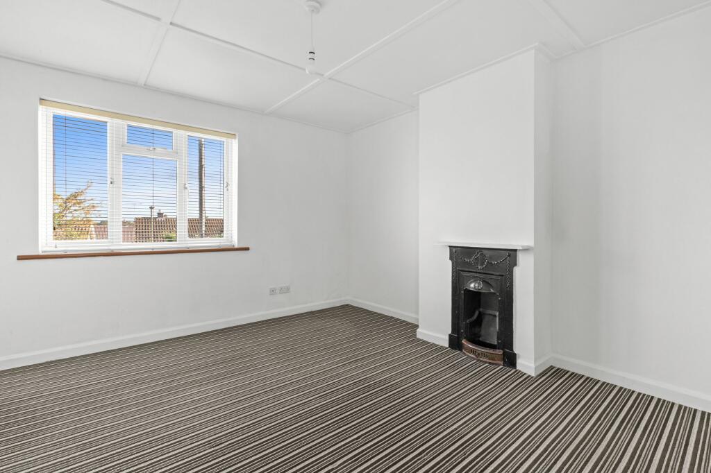 House in South Oxfordshire, Thame - More