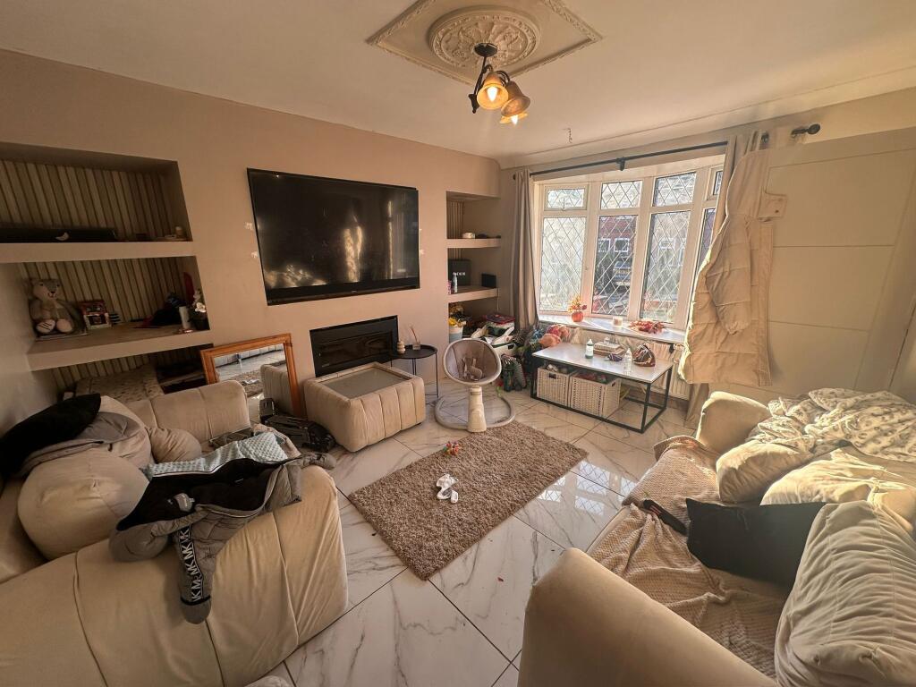 Heatherdale Road, Maltby, S66 photo 2