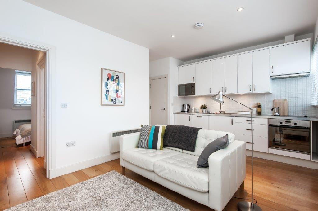 Main image of property: Earl's Court Road