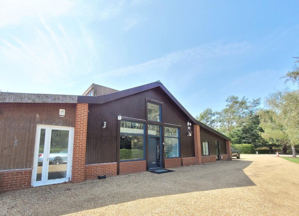 Main image of property: Hazlewell Court, Bar Road, Lolworth, Cambridge, Cambridgeshire, CB23 8DS