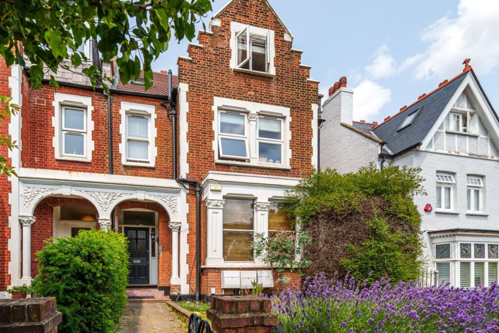 Main image of property: Onslow Gardens, Muswell Hill, London, N10