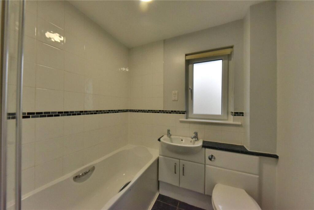 Grosvenor House Court, Mildenhall, Bury St. Edmunds, Suffolk, IP28 photo 4