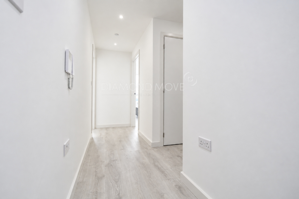 Apartment in London - View 3