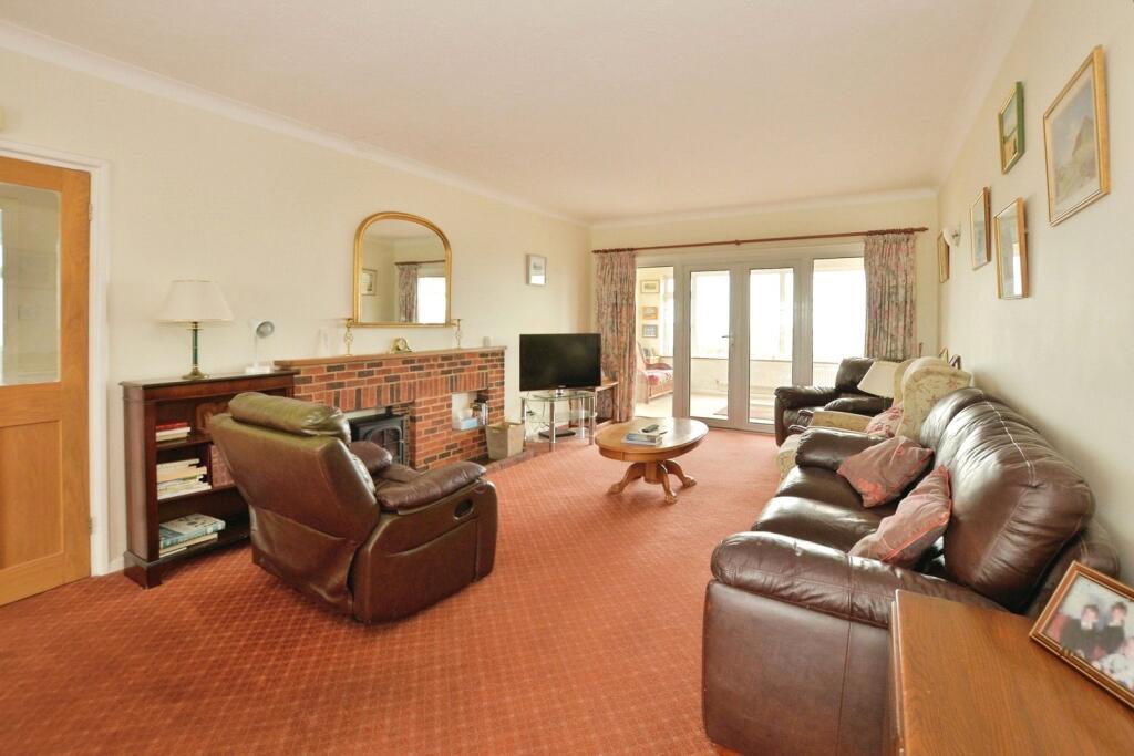 House in Tonbridge - View 3