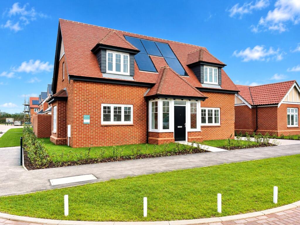 3-bed detached on Plot 96, The Yorick, Kingsfield, Dawes Lane, West Mersea, Colchester, Essex, CO5, £600,000