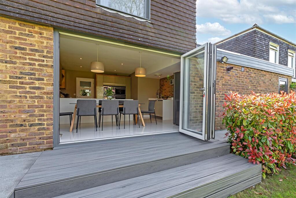 Additional image 27 of May Close, St. Albans