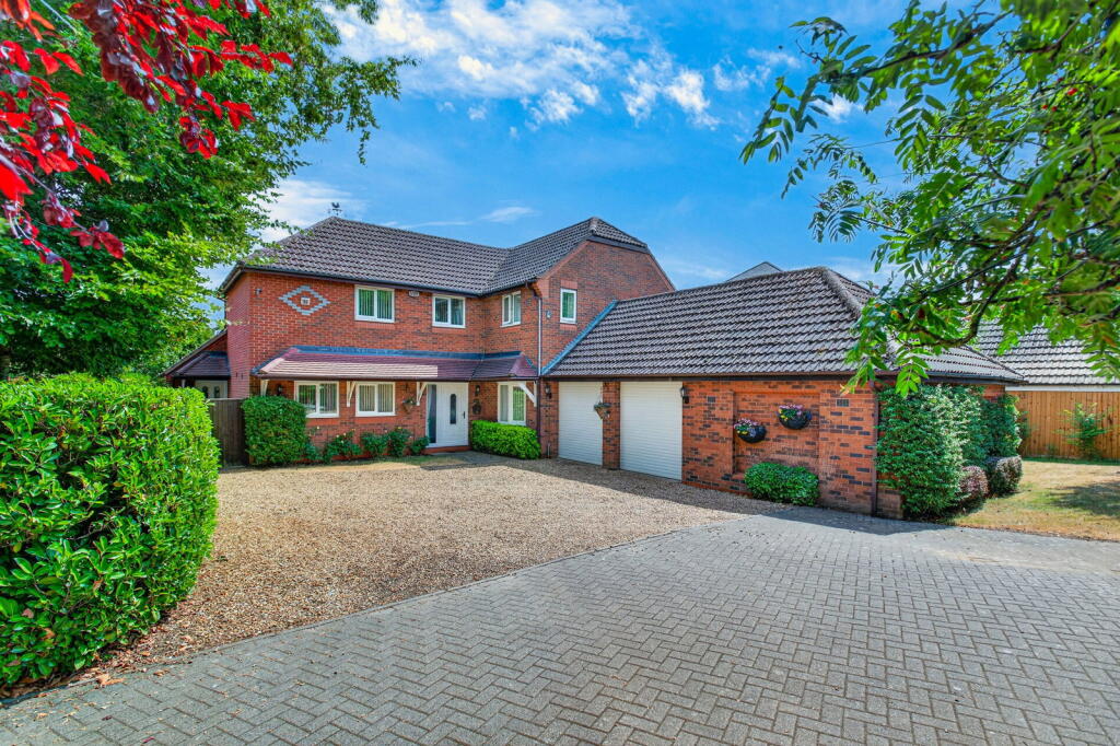 Main image of property: Warkton Lane, Kettering NN15