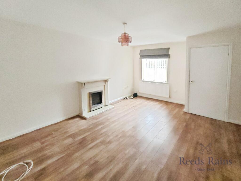 Gordale Close, Winnington, Northwich, Cheshire, CW8 photo 2