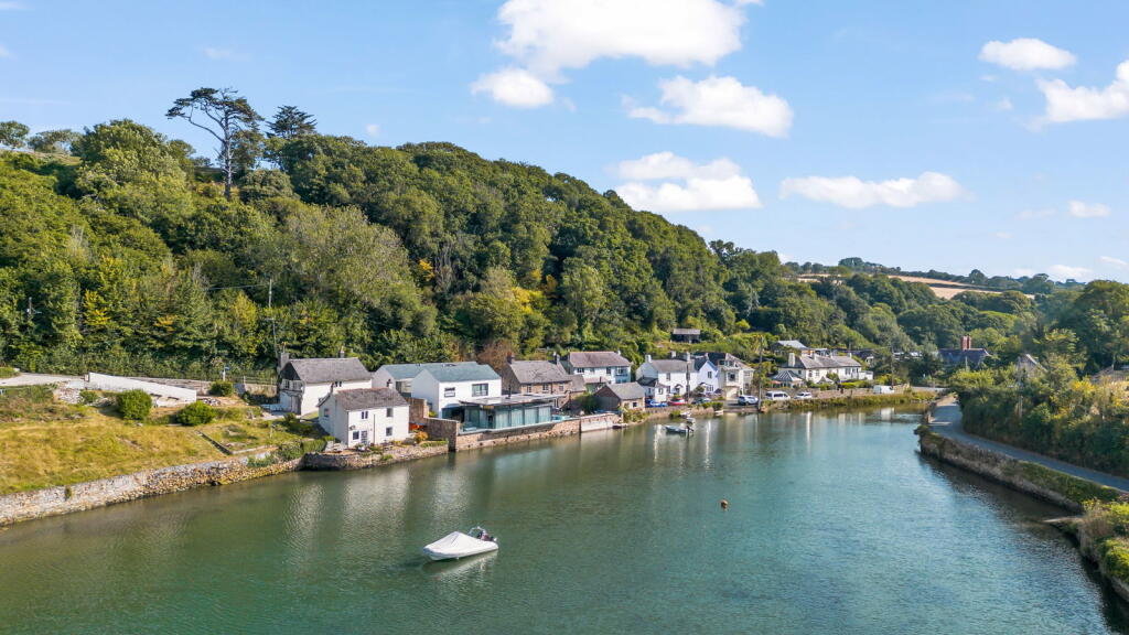 Main image of property: Bridgend, NEWTON FERRERS, South Devon