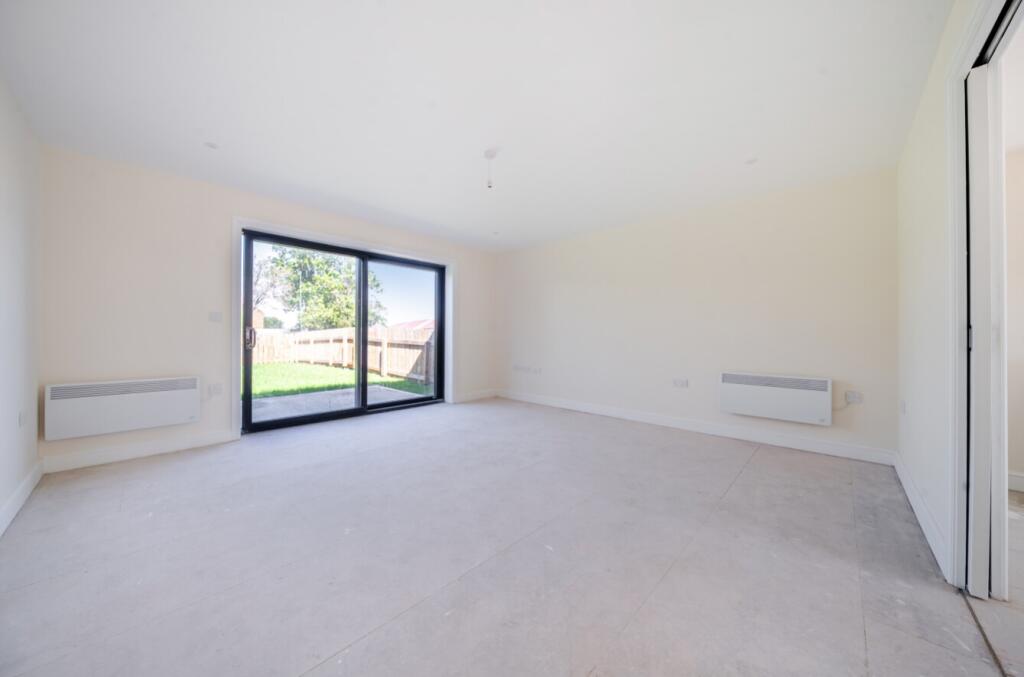 House in East Lindsey, Wragby - View 3