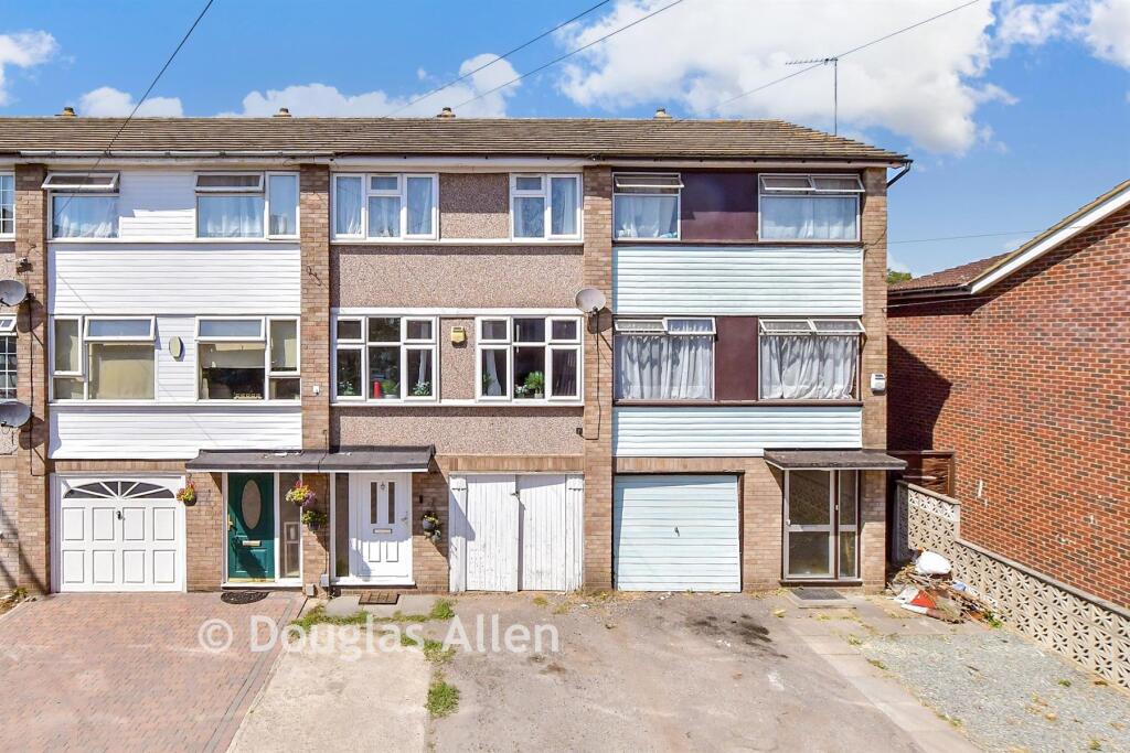 Main image of property: Warwick Road, Rainham, Essex