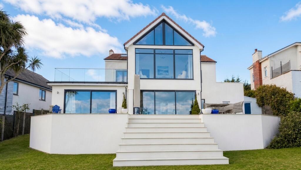 4-bed detached on Mead Road, Torquay, TQ2, £1,100,000