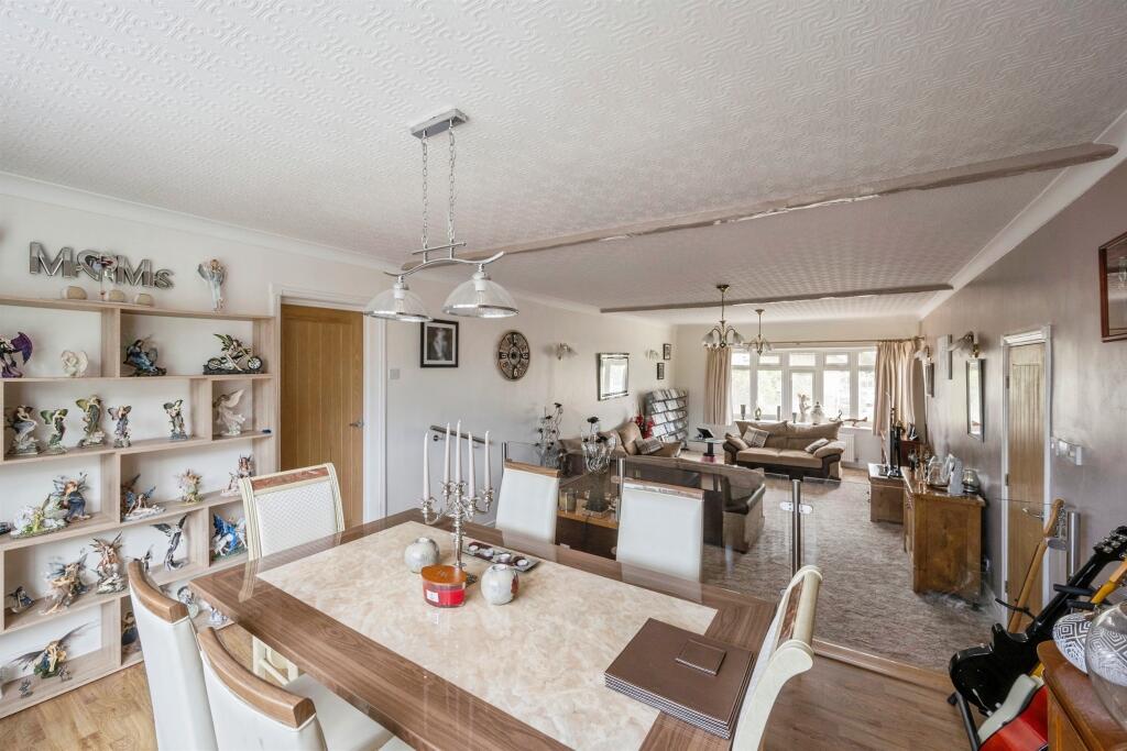 Harlington Road, Adwick-upon-Dearne, MEXBOROUGH photo 3