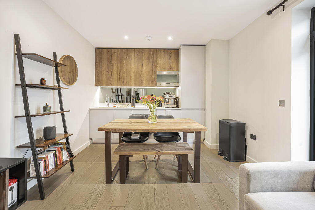 Main image of property: Apex House, 81 Camp Road, St. Albans, Hertfordshire