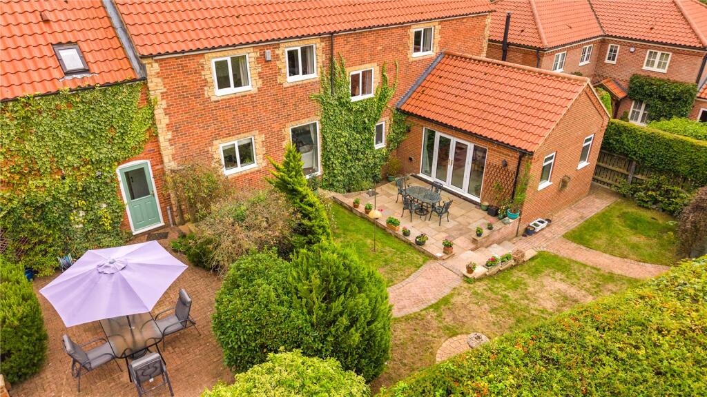 House in Doncaster - View 4