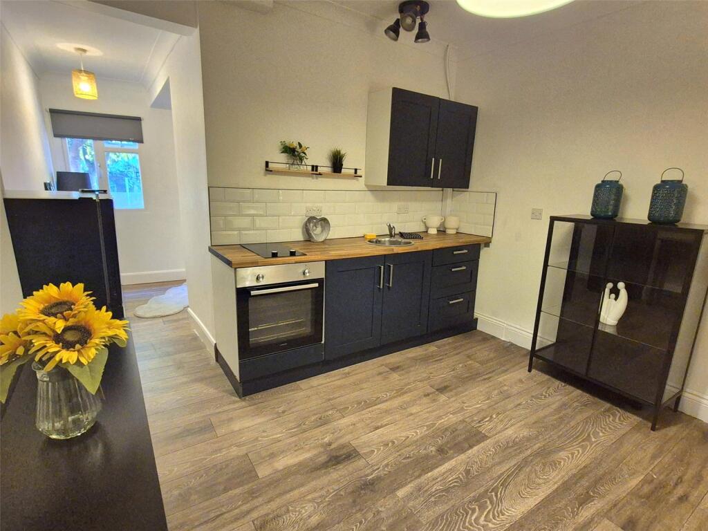 Main image of property: Bolingbroke Road, STOKE, Coventry, CV3