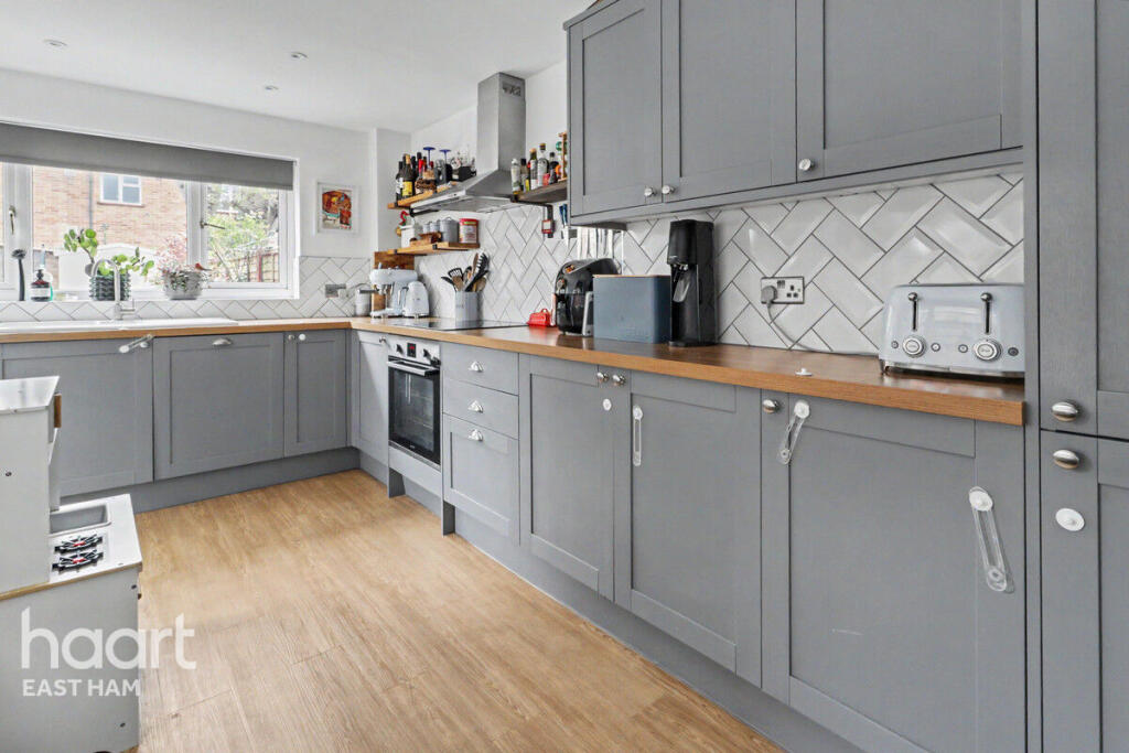 Main image of property: Oakfield Road, London