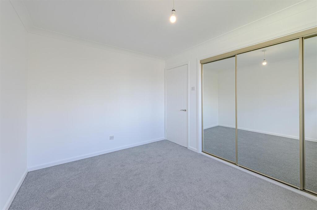 Additional image 27 of 75 Falcon, Wilnecote, B77