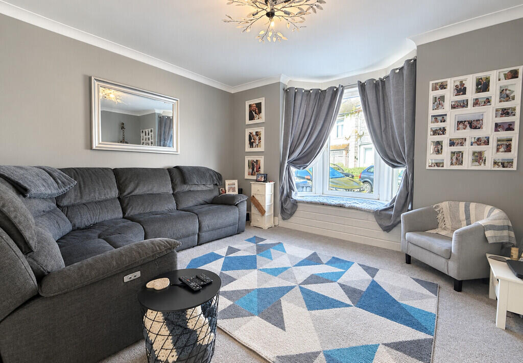 House in Portsmouth - View 2