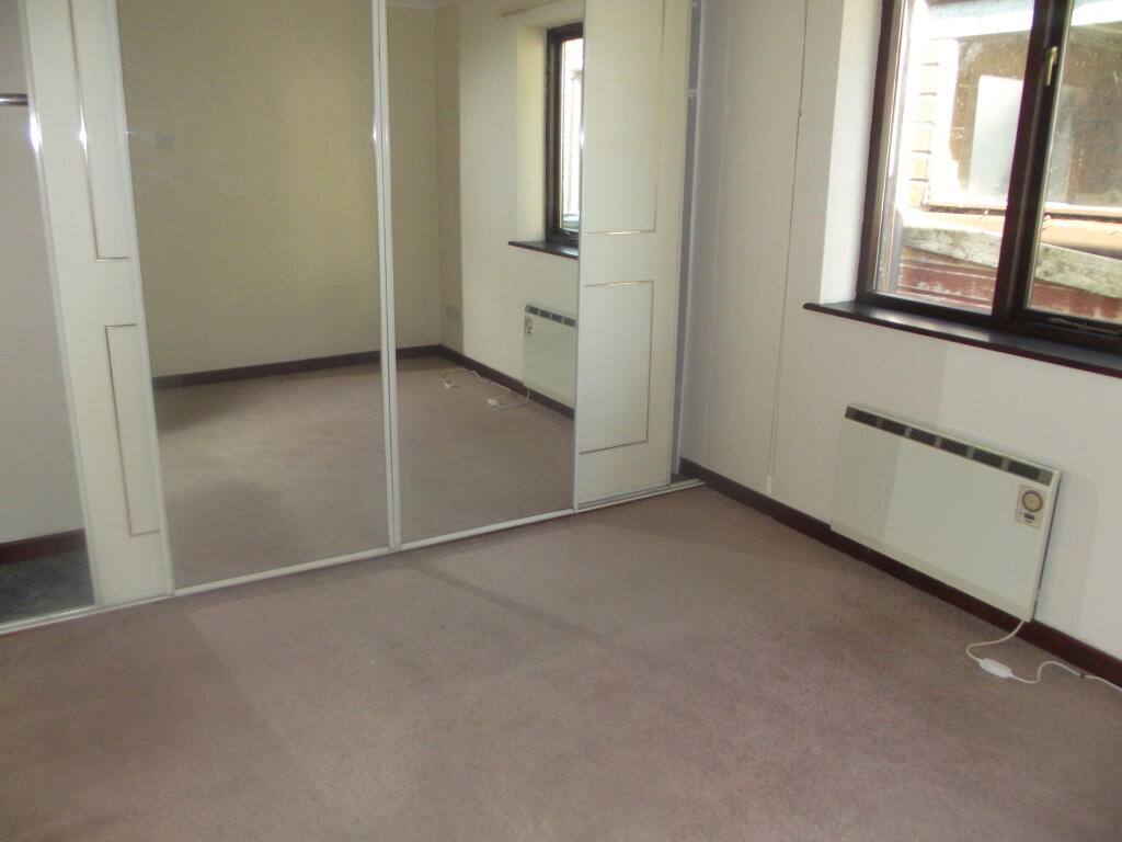 House in Plymouth - View 5