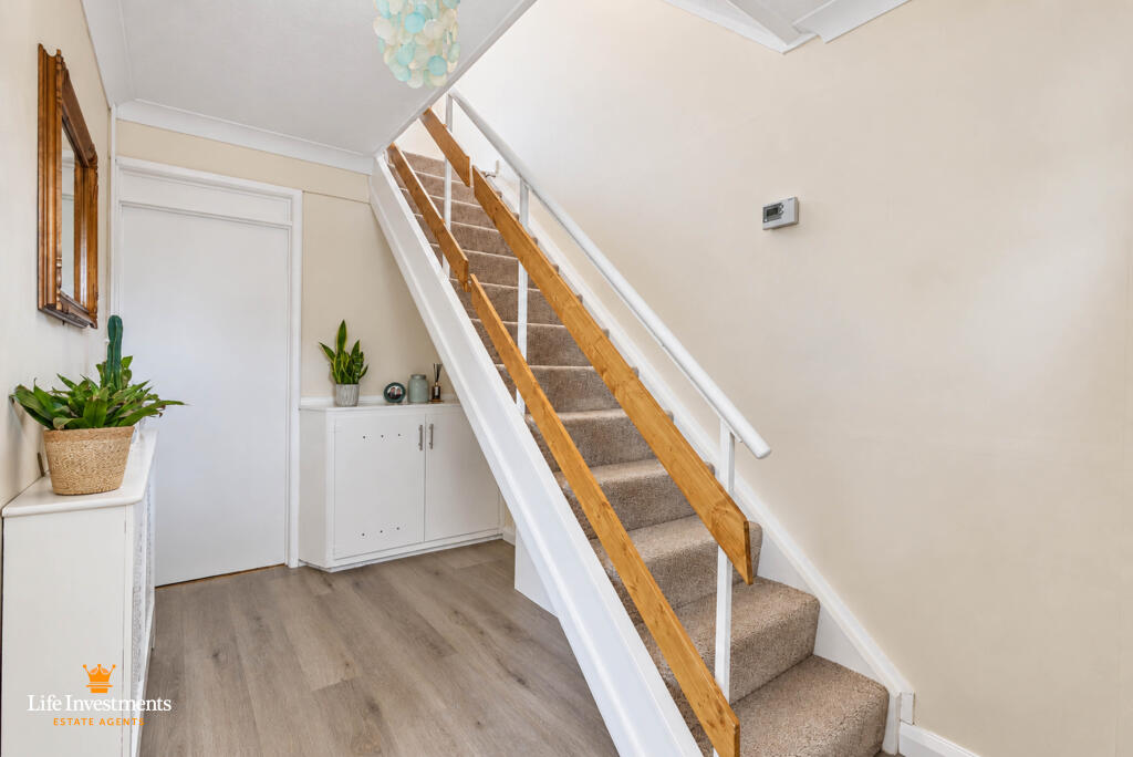 House in Rugby, Overslade - View 5