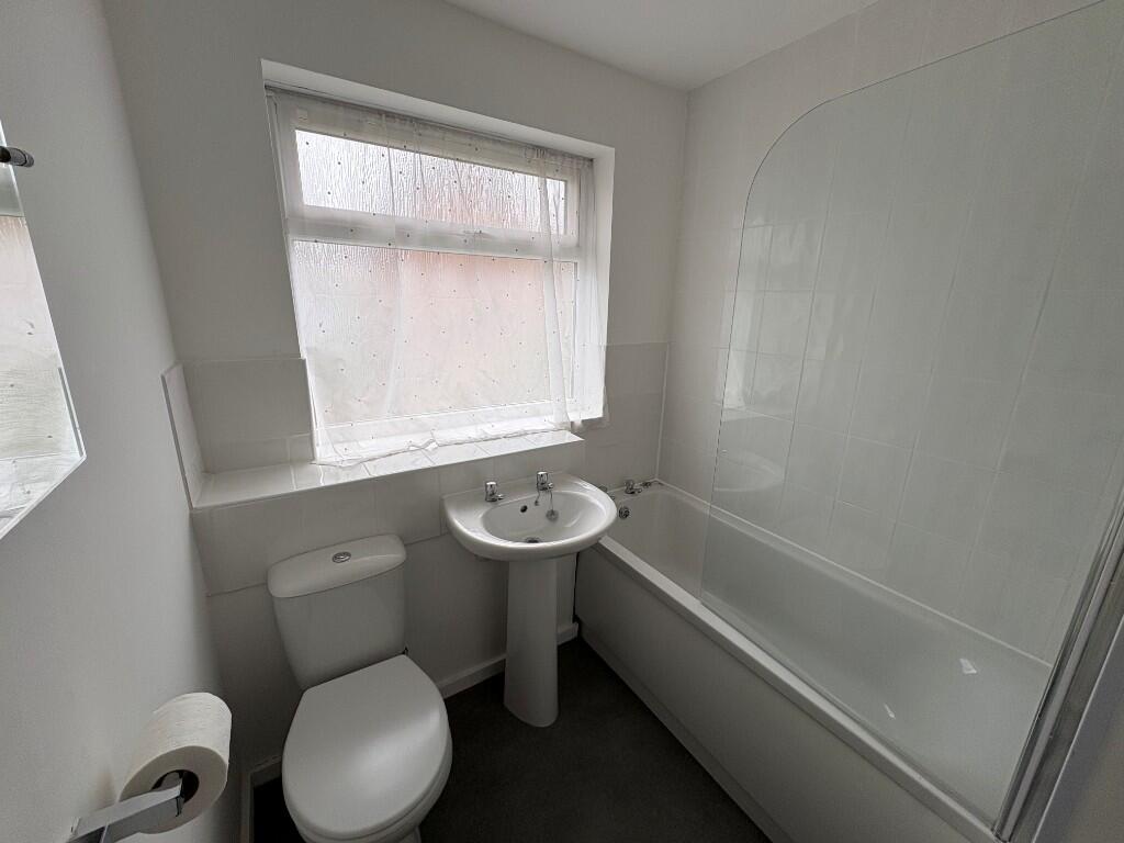 Additional image 7 of Roslin Close, Bromsgrove, Worcestershire, B60