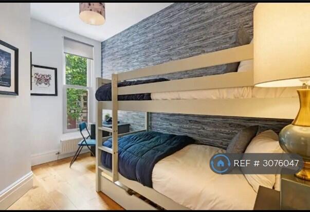 Apartment in Liverpool - View 5