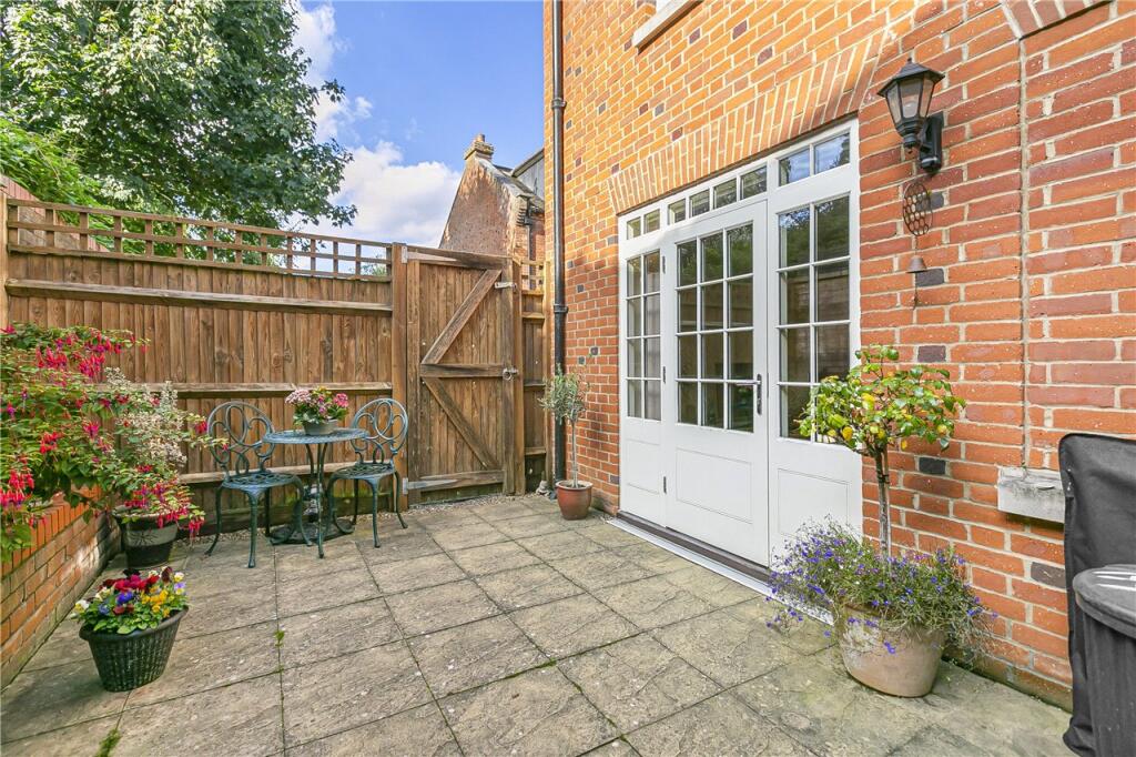 Additional image 10 of Dunham Mews, Hatfield, Hertfordshire, AL9