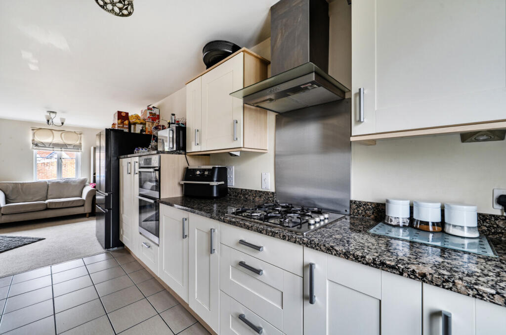 House in Bracknell - View 4
