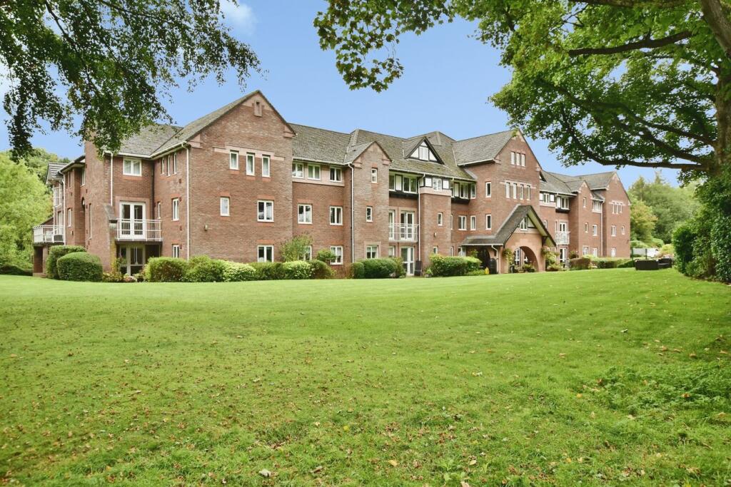 Macclesfield Road, Wilmslow, SK9 photo 4