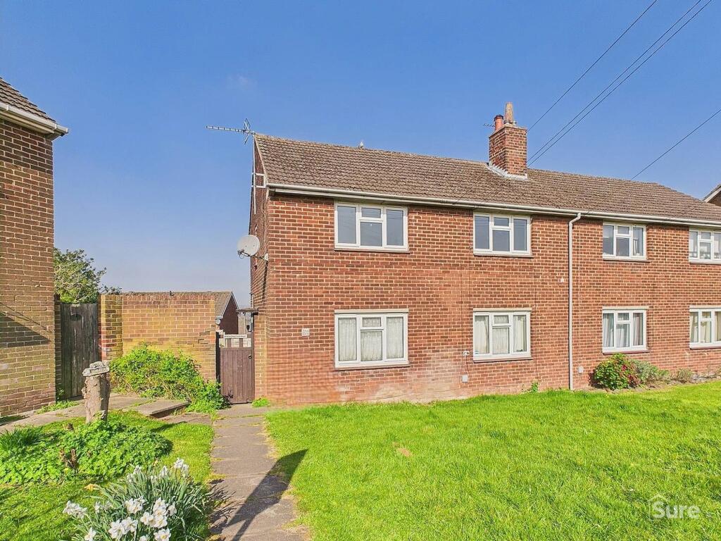 Main image of property: Hawthorn Crescent, Burton-On-Trent, DE15