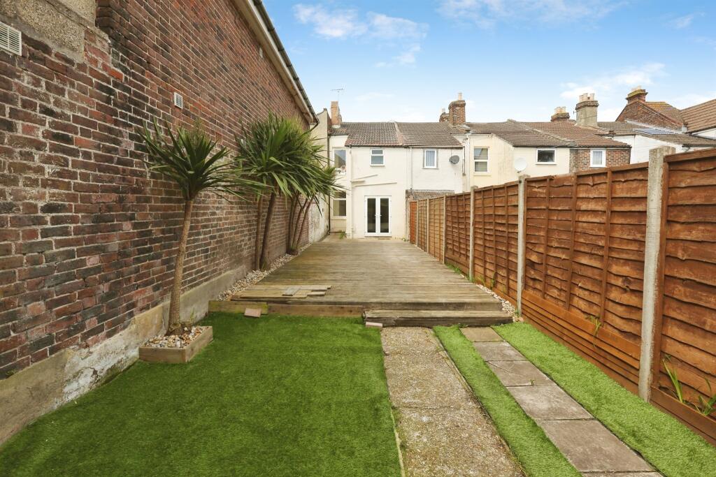 House in Gosport, Hampshire - View 2
