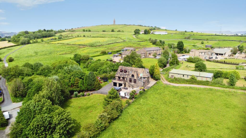 House in Tameside, Brook Bottom, Micklehurst - View 3