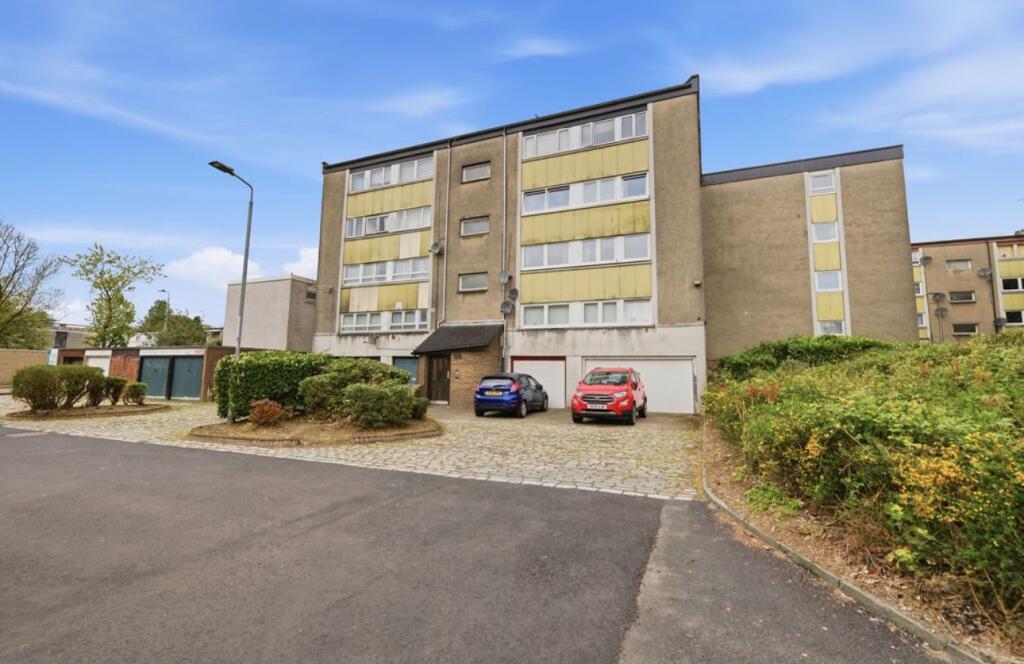 Main image of property: Glenhove Road,Cumbernauld,Glasgow,G67 2LQ