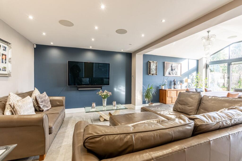 Additional image 4 of Cuckmans Drive, St. Albans, AL2