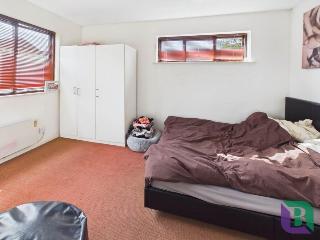 House in Milton Keynes - View 4