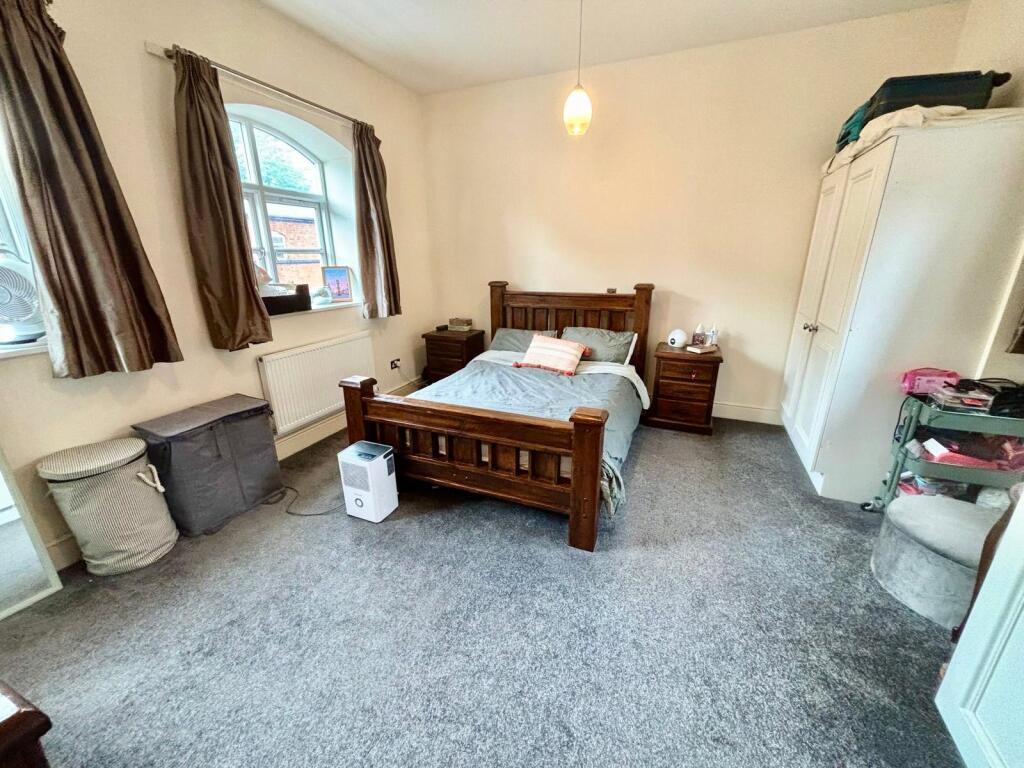 Warstone Lane, Birmingham, B18 photo 4
