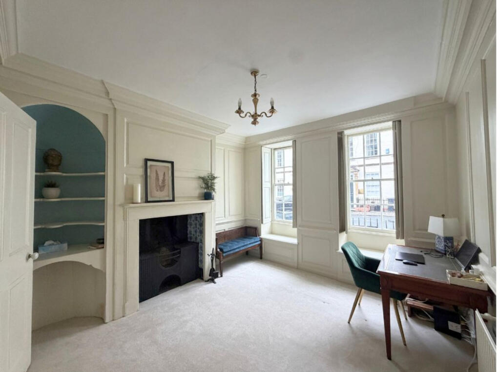 House in Bristol, Old City, City Centre - View 3