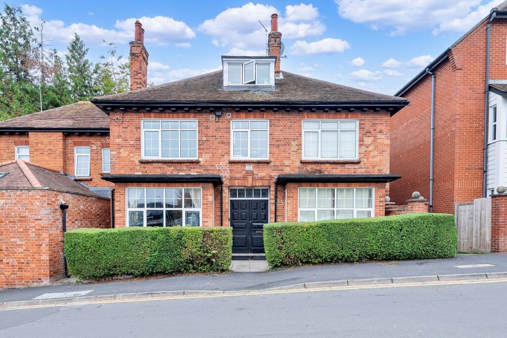 Main image of property: The Warren, Royston, SG8