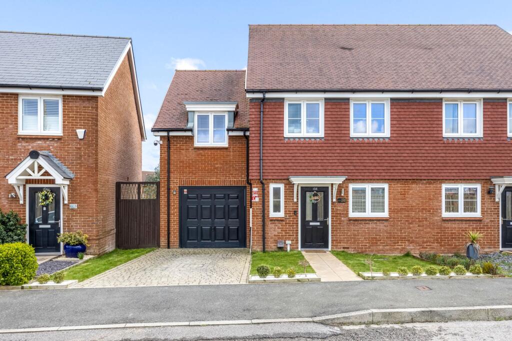 Main image of property: Illett Way, Faygate, RH12
