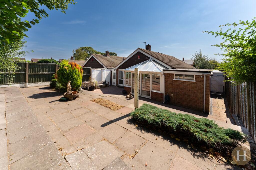 Hunstanton Avenue, Birmingham, B17 photo 3