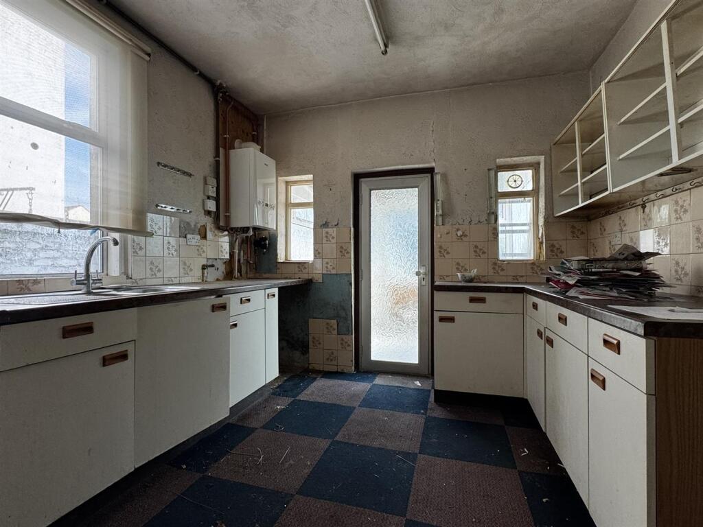 House in Brighton - View 5