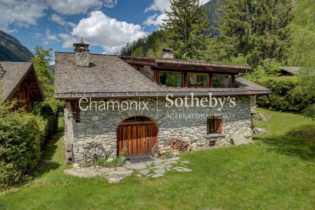 Main image of property: Rhone Alps, Haute-Savoie, Chamonix