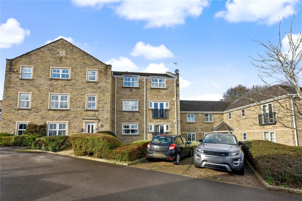 Main image of property: Flat 8, Moravia Bank, Fartown, Pudsey, West Yorkshire