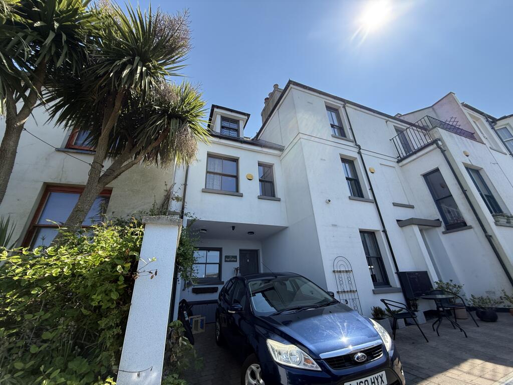 3-bed terraced on St. Marys Terrace, Hastings, TN34, £350,000